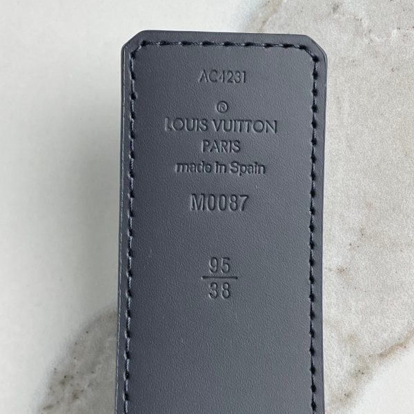 LOUIS VUITTON Ceinture LV Initiales 40 mm Réversible – Image 5