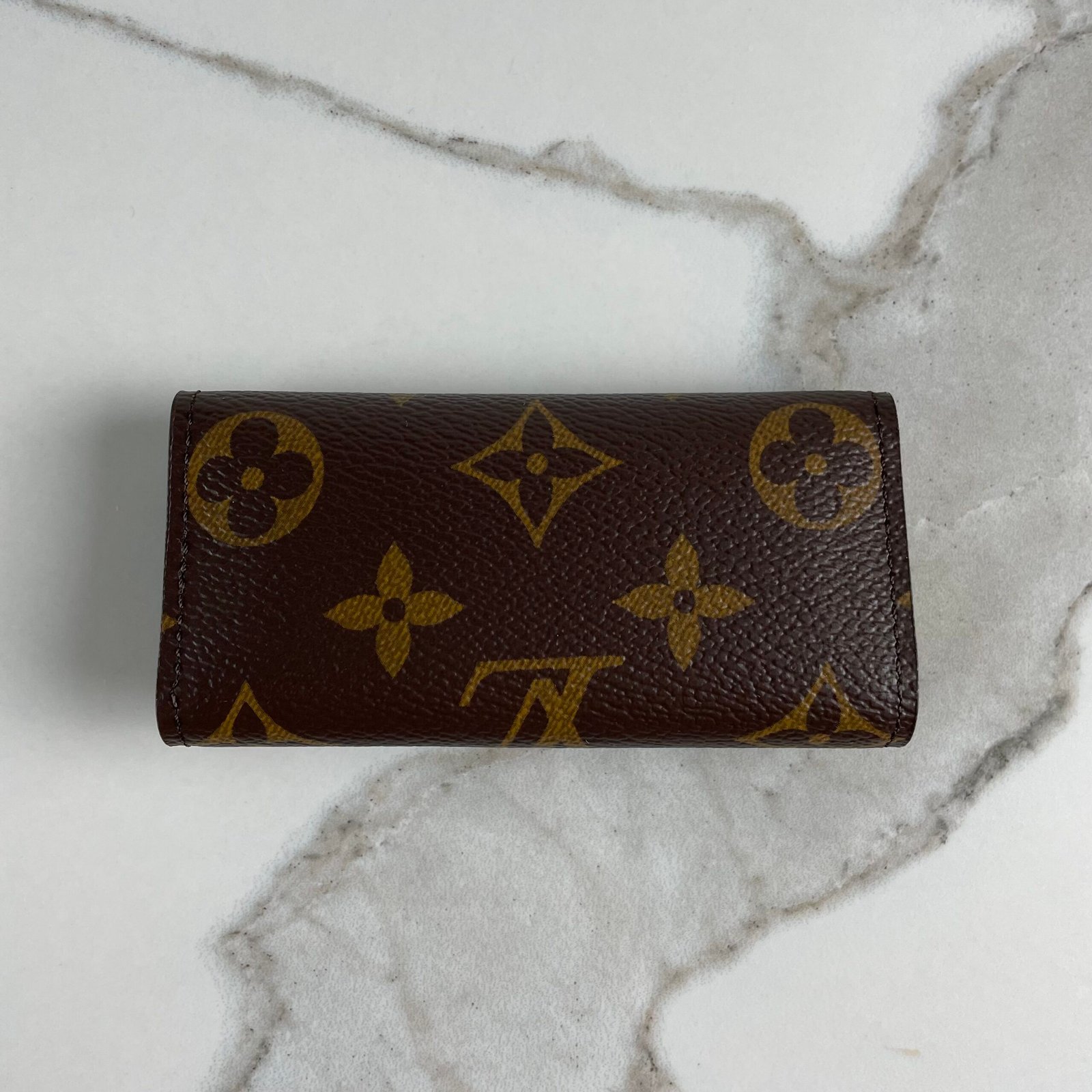 LOUIS VUITTON 4 Key Holder – Image 3