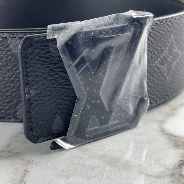 LOUIS VUITTON Ceinture Noir Mat LV Initiales 40mm – Image 3