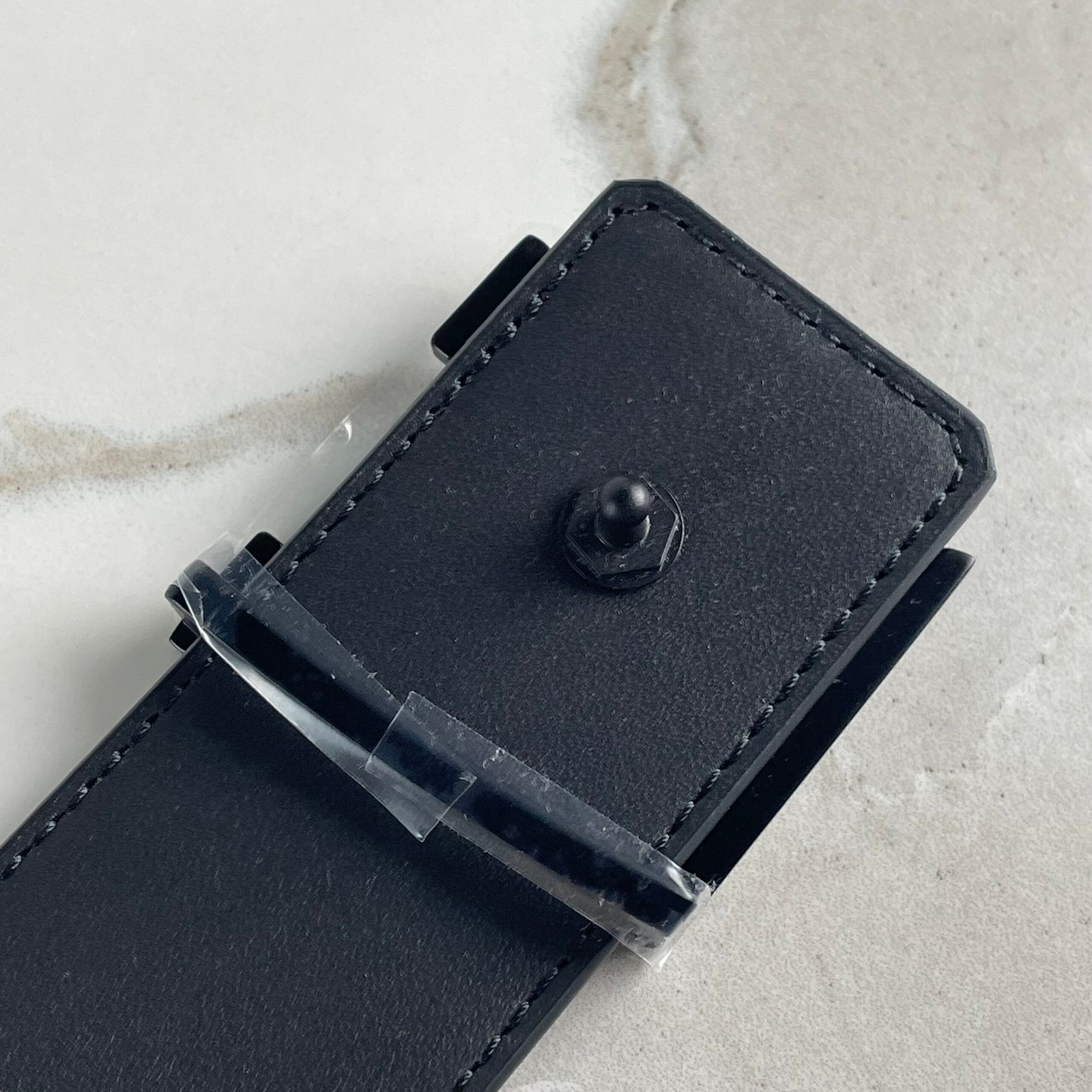 LOUIS VUITTON Ceinture Noir Mat LV Initiales 40mm – Image 9