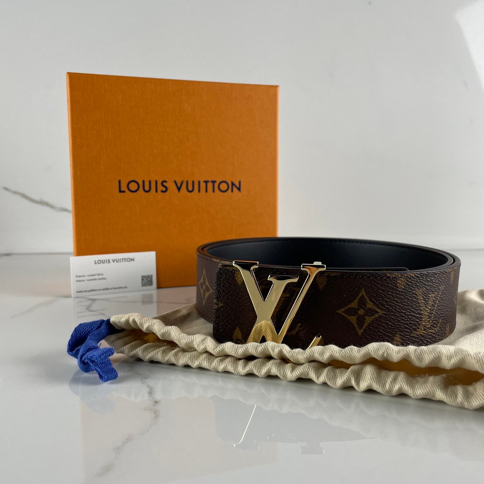 LOUIS VUITTON Ceinture LV Initiales 40 mm Réversible – Image 2