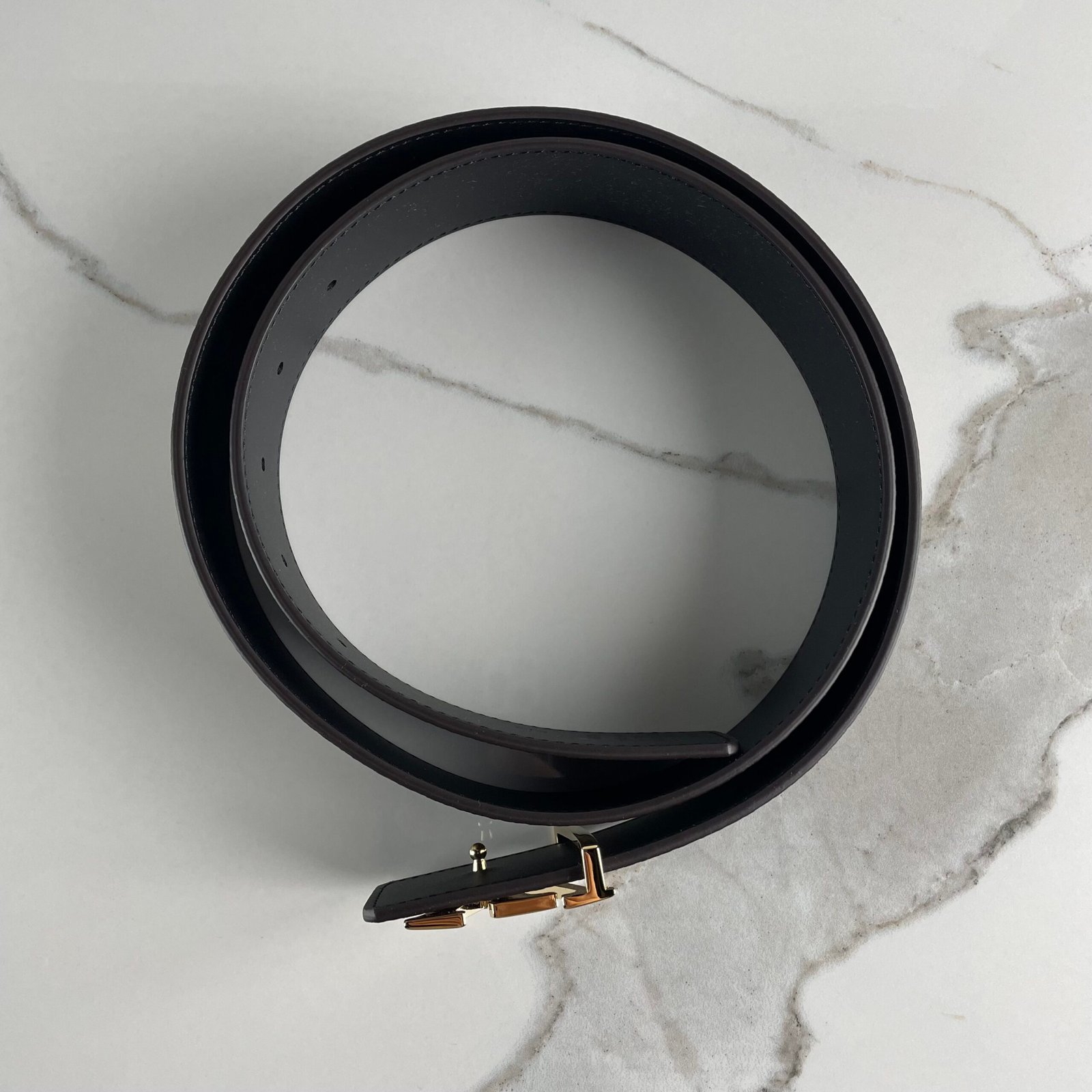 LOUIS VUITTON Ceinture LV Initiales 40 mm Réversible – Image 8