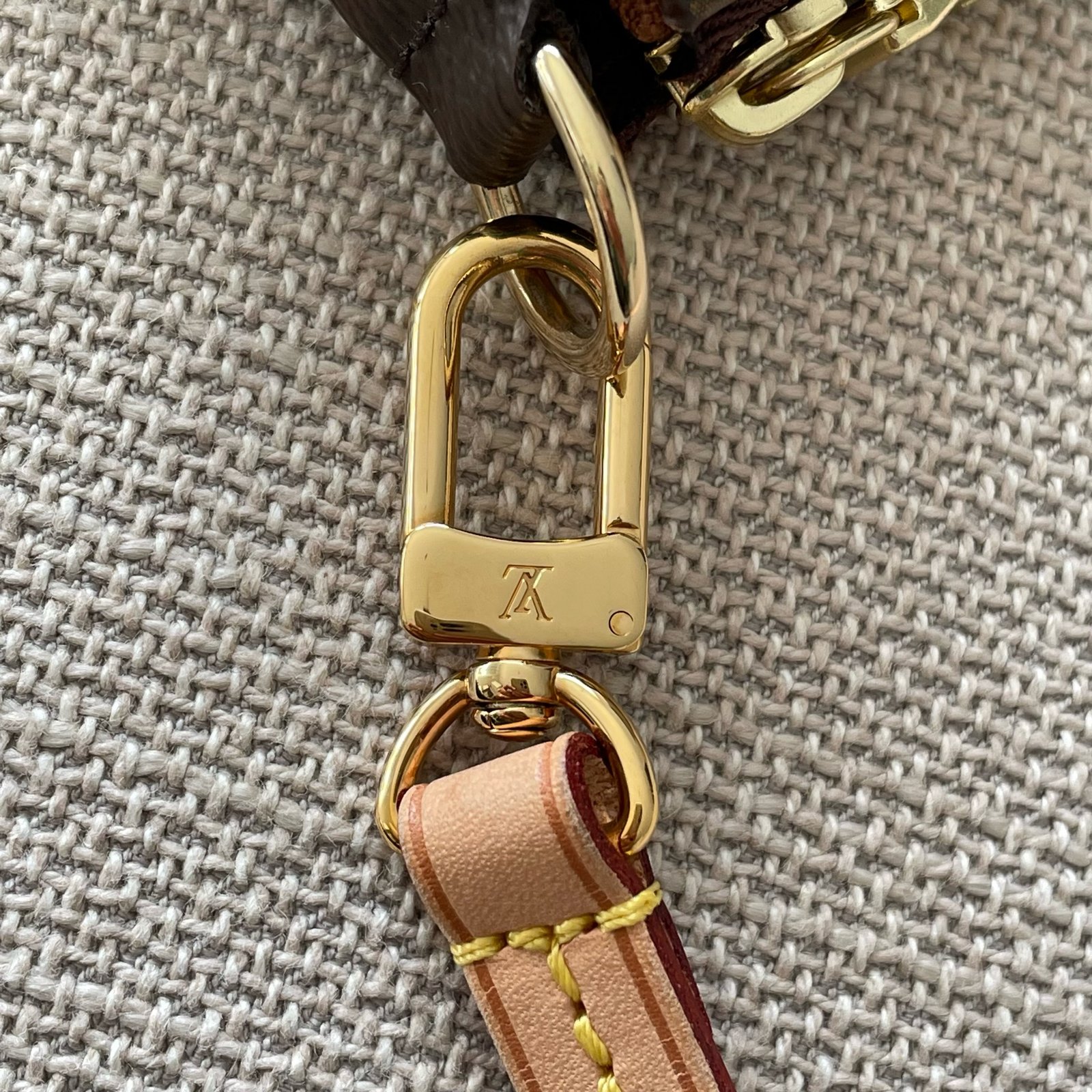 LOUIS VUITTON Pochette Accessoires NM – Image 13