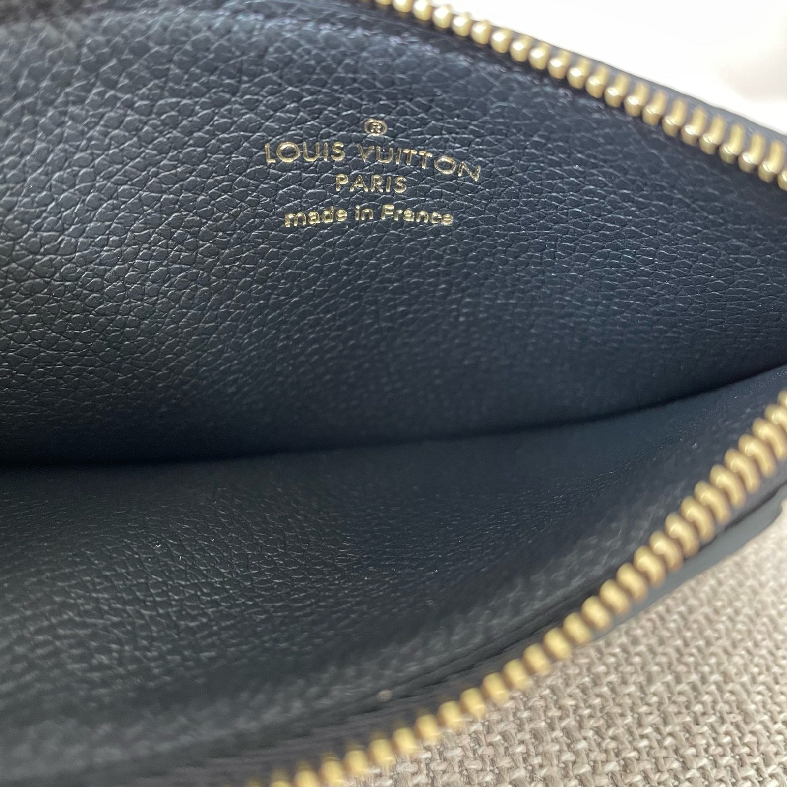 LOUIS VUITTON Porte-Cartes Romy – Image 11