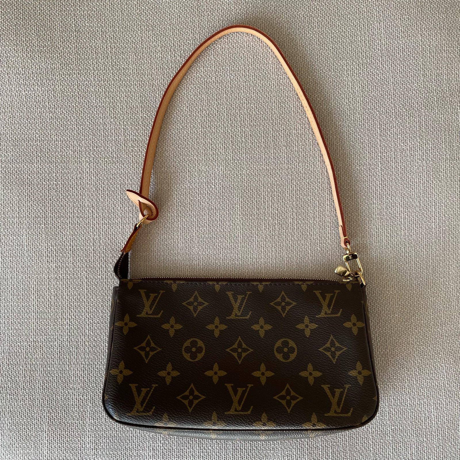 LOUIS VUITTON Pochette Accessoires NM – Image 3