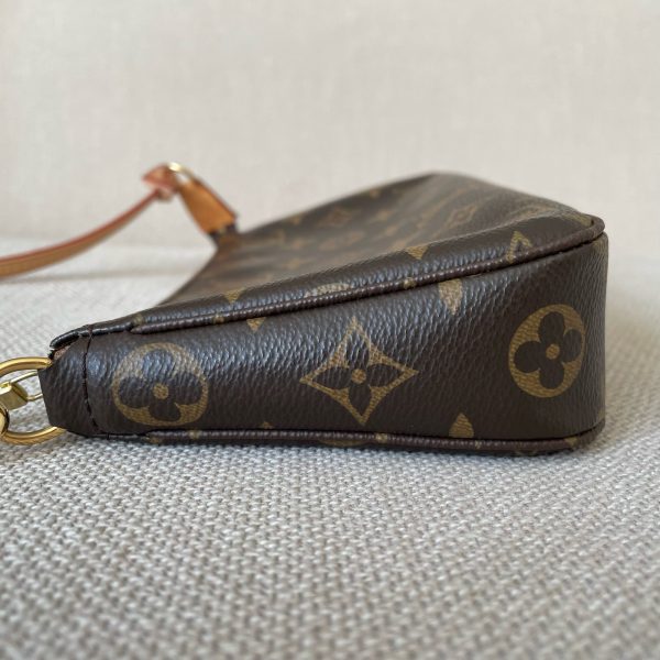 LOUIS VUITTON Pochette Accessoires NM – Image 4