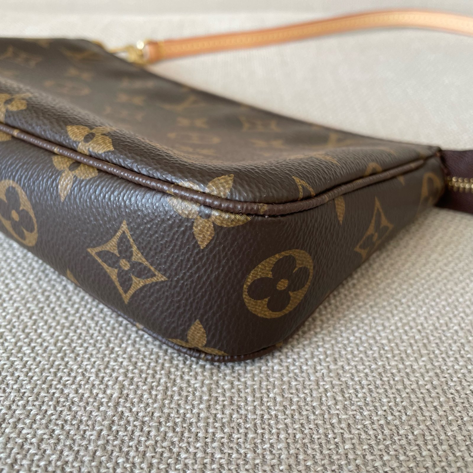 LOUIS VUITTON Pochette Accessoires NM – Image 19