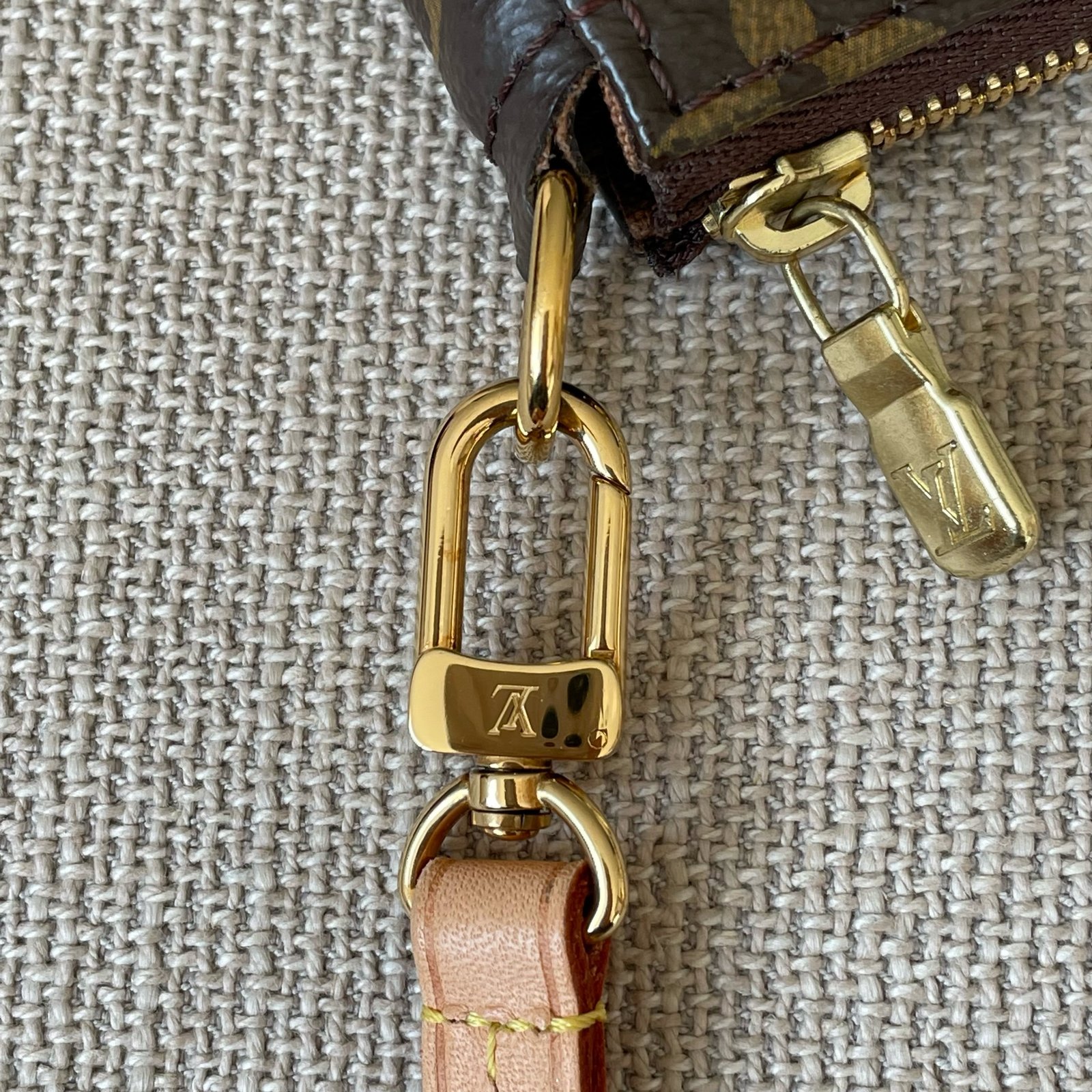 LOUIS VUITTON Pochette Accessoires NM – Image 16