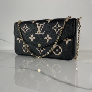 LOUIS VUITTON Pochette Félicie