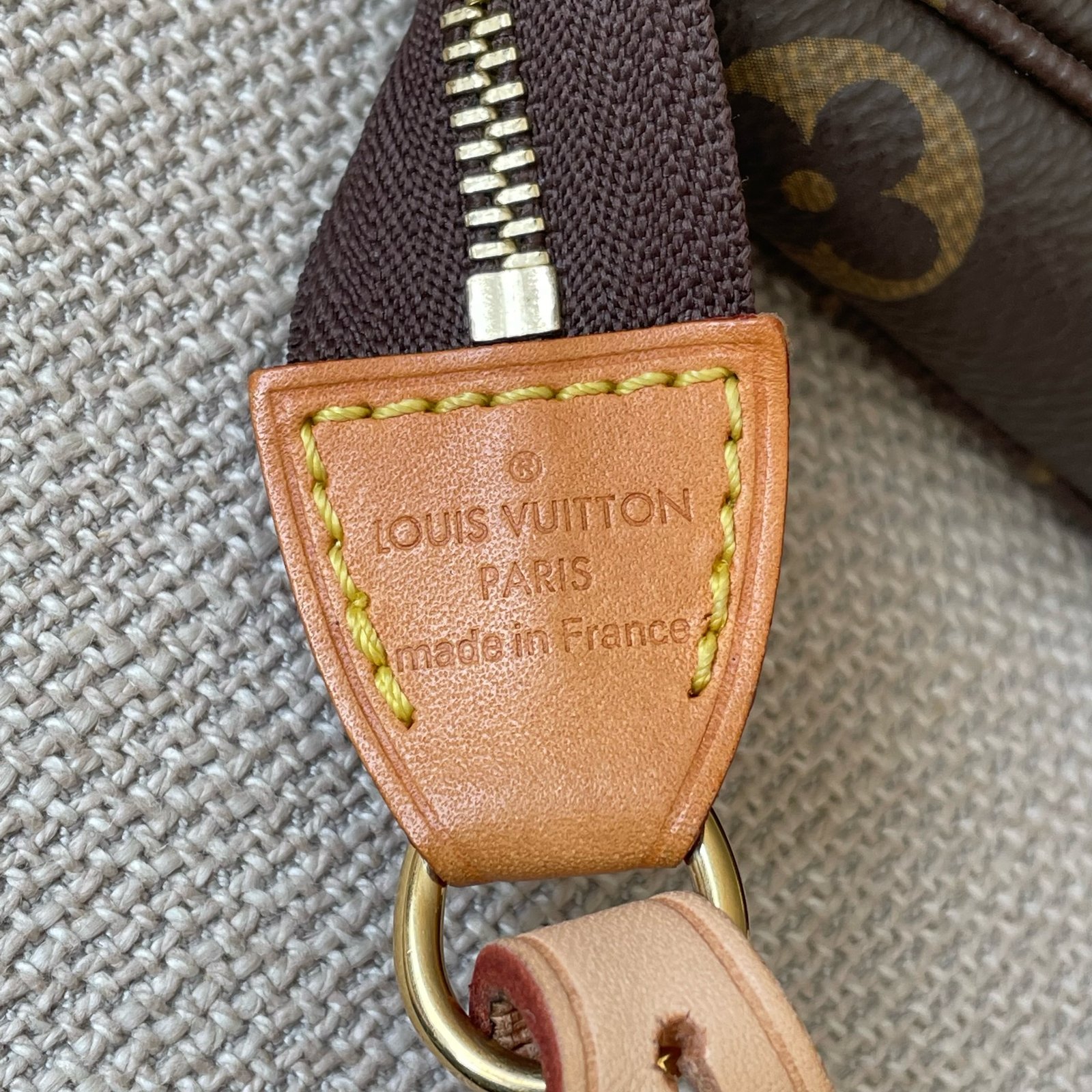 LOUIS VUITTON Pochette Accessoires NM – Image 8