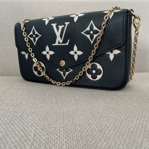 LOUIS VUITTON Pochette Félicie