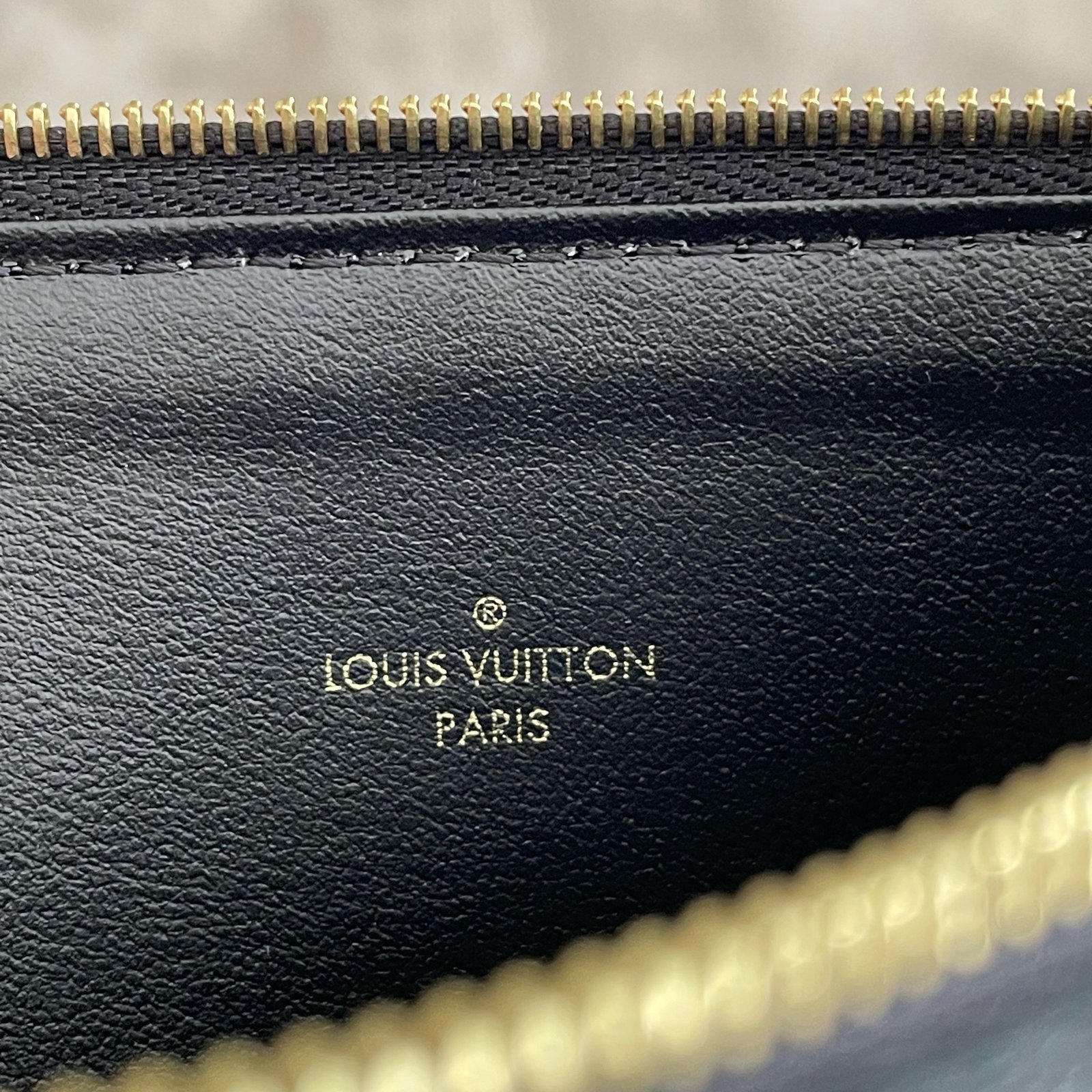 LOUIS VUITTON Pochette Félicie – Image 18
