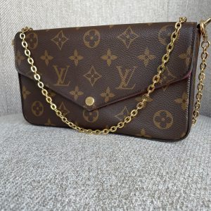 LOUIS VUITTON Pochette Félicie