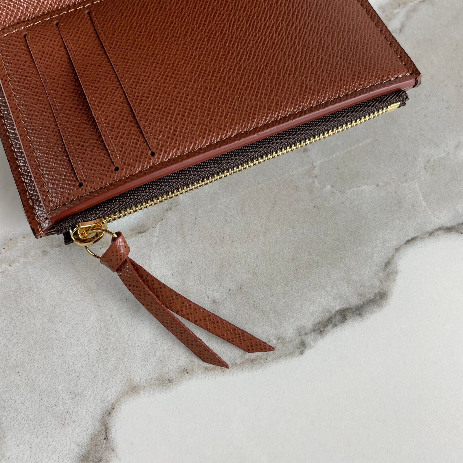 LOUIS VUITTON Victorine Wallet – Image 9