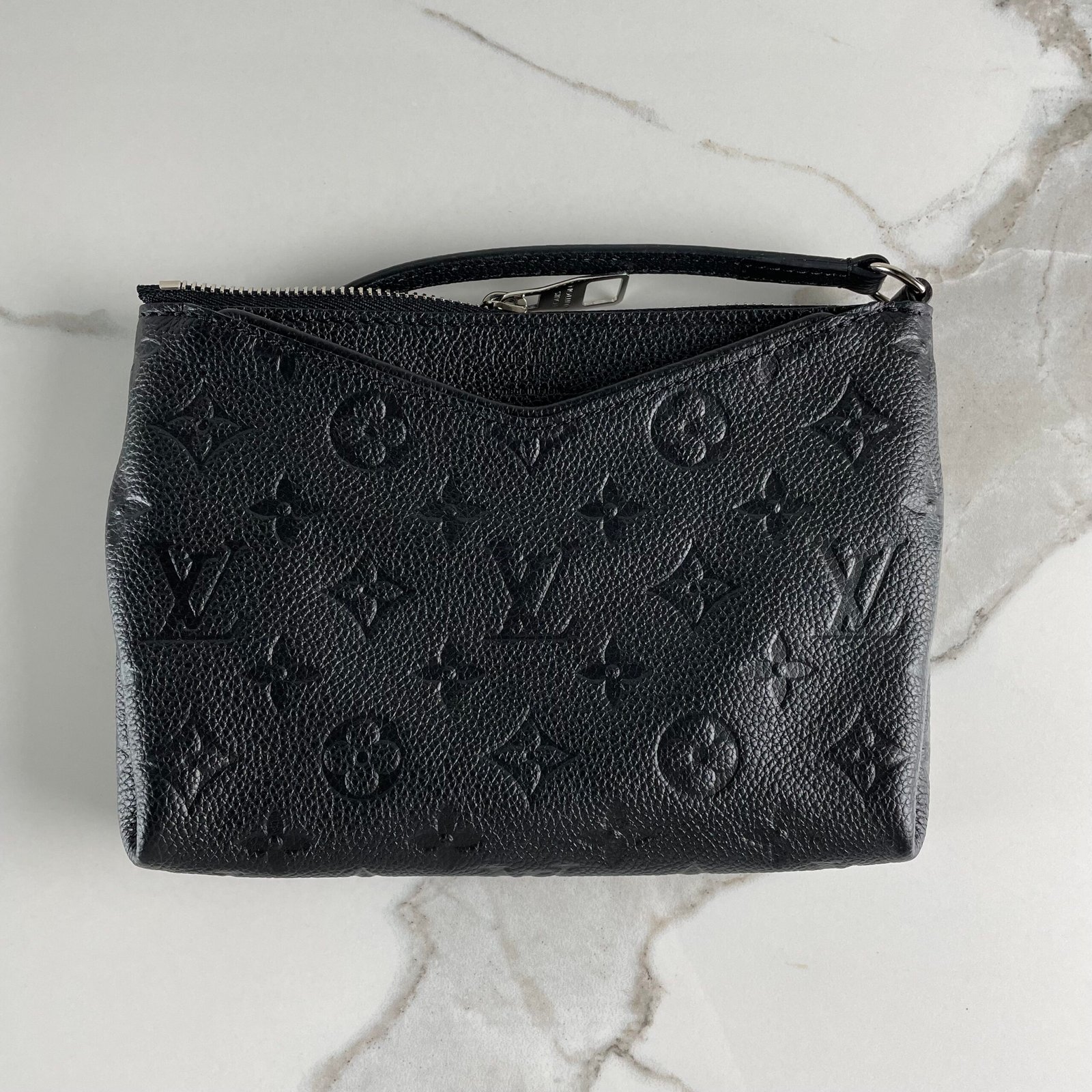 LOUIS VUITTON Pochette Pallas BB