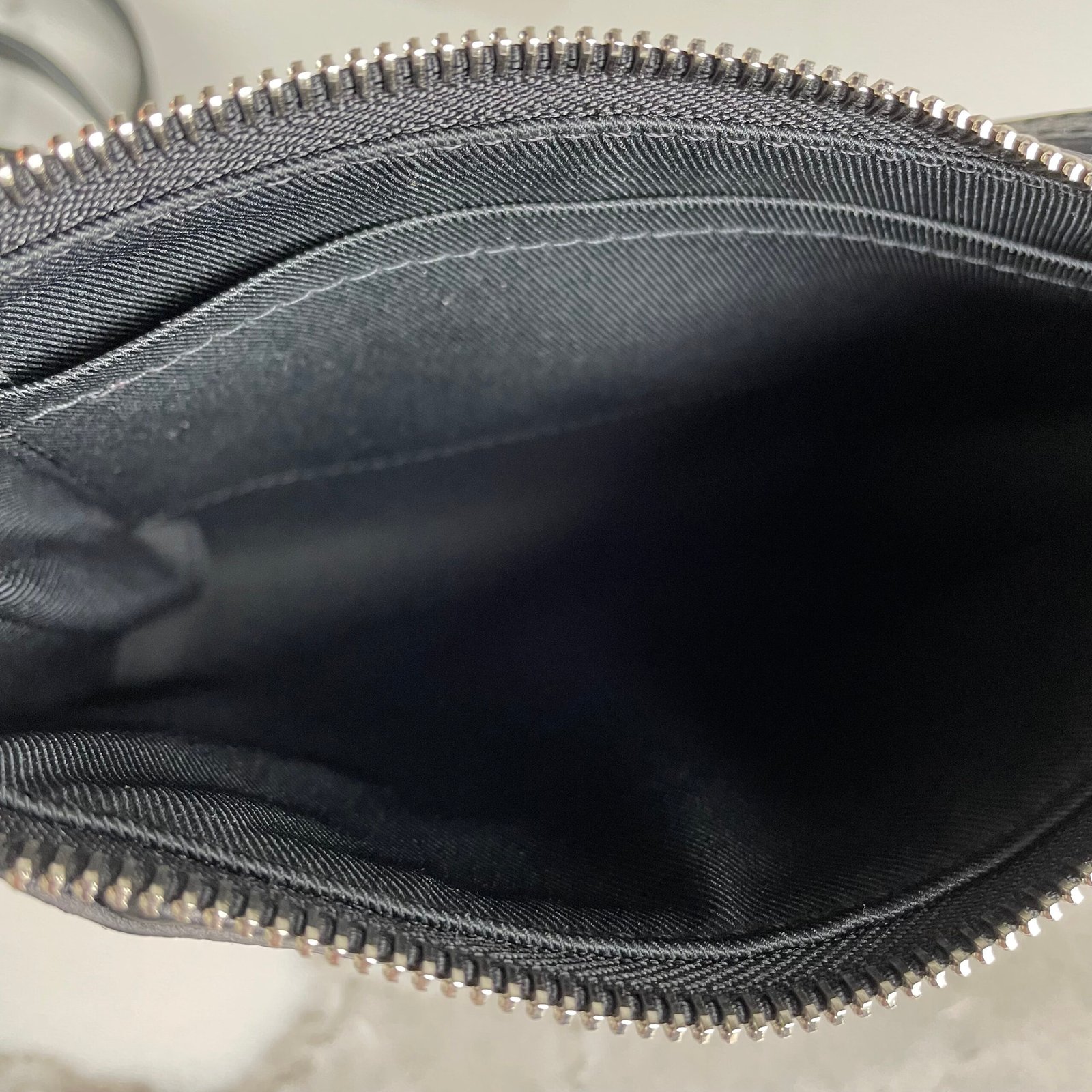 LOUIS VUITTON Pochette Pallas BB – Image 12