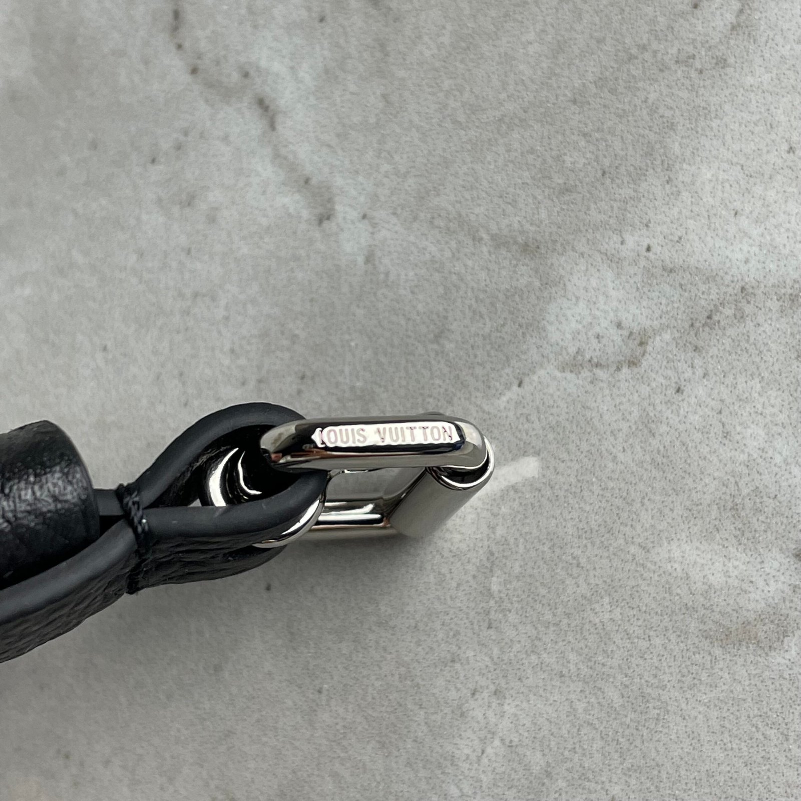 LOUIS VUITTON Pochette Pallas BB – Image 14