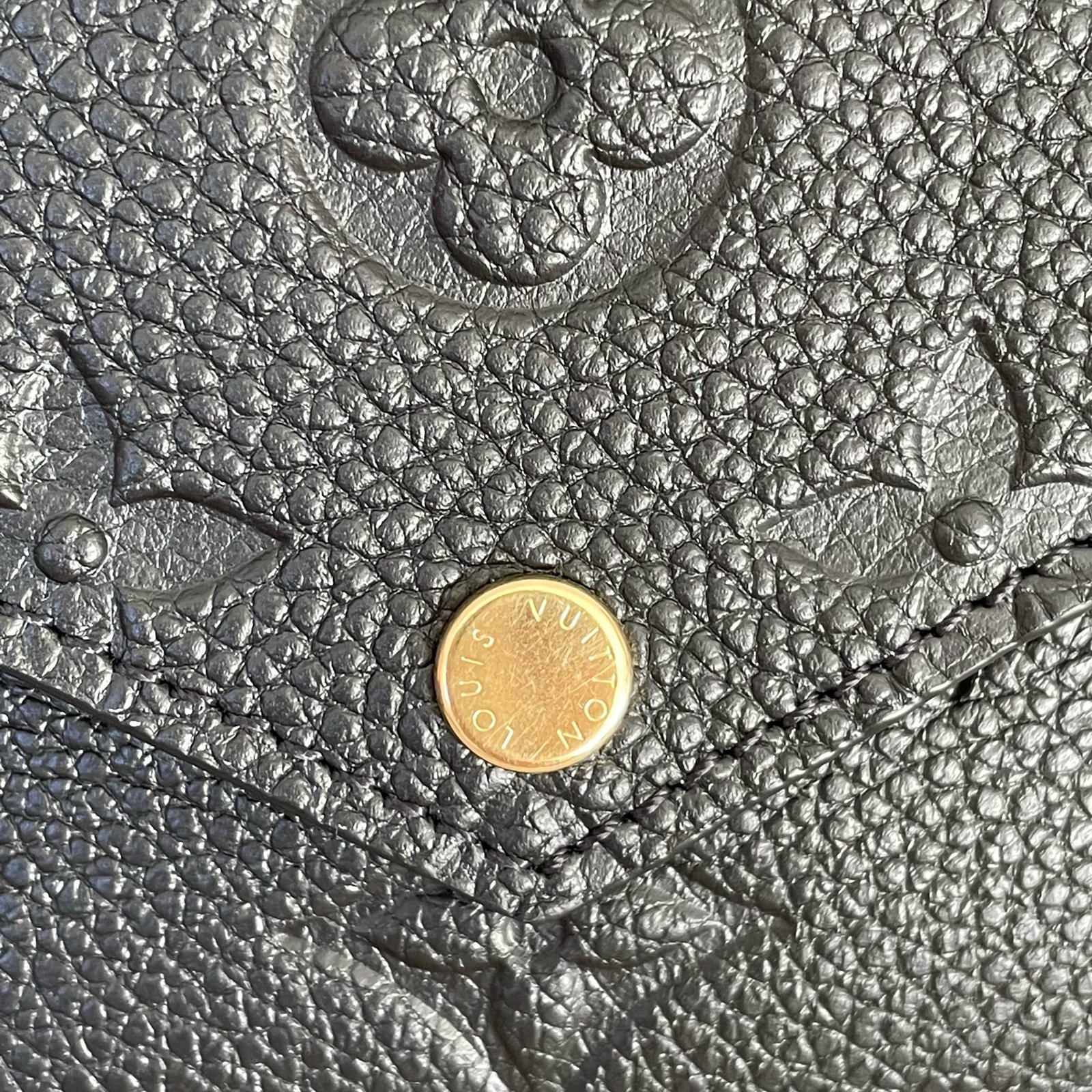 LOUIS VUITTON Card Holder Recto Verso – Image 10