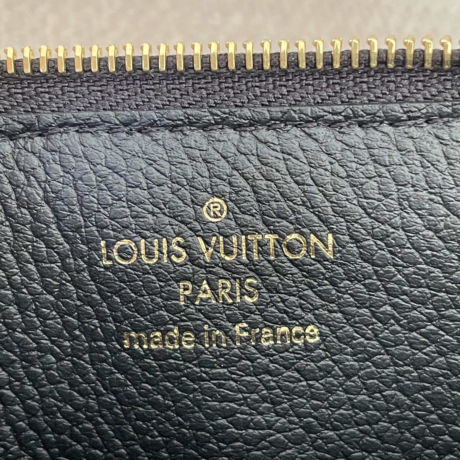 LOUIS VUITTON Card Holder Recto Verso – Image 16