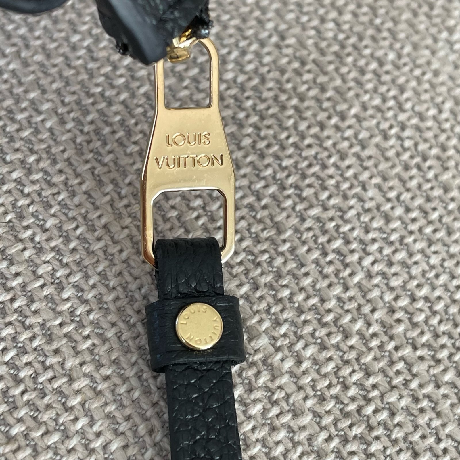 LOUIS VUITTON Card Holder Recto Verso – Image 15