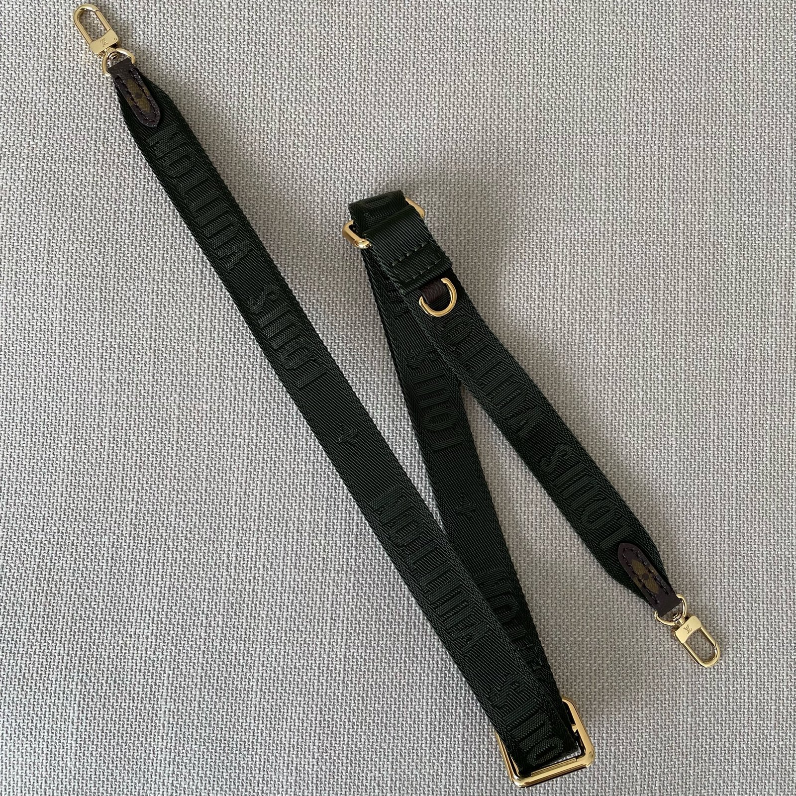 LOUIS VUITTON Pochette Félicie Strap & Go – Image 24