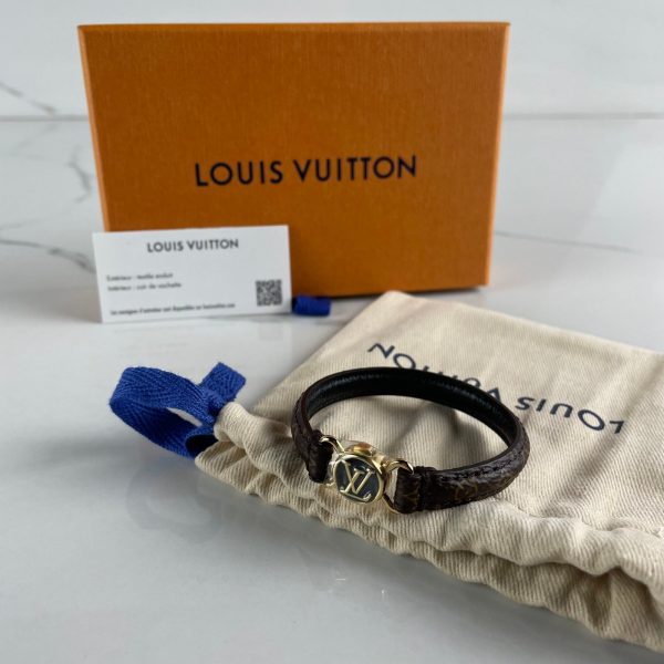 LOUIS VUITTON Bracelet LV Clic It – Image 2