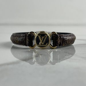 LOUIS VUITTON Bracelet LV Clic It