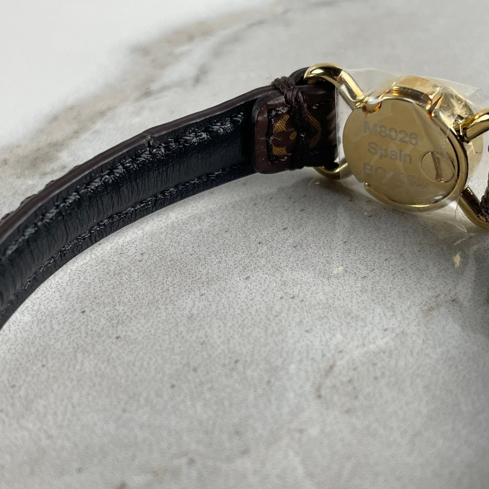 LOUIS VUITTON Bracelet LV Clic It – Image 9