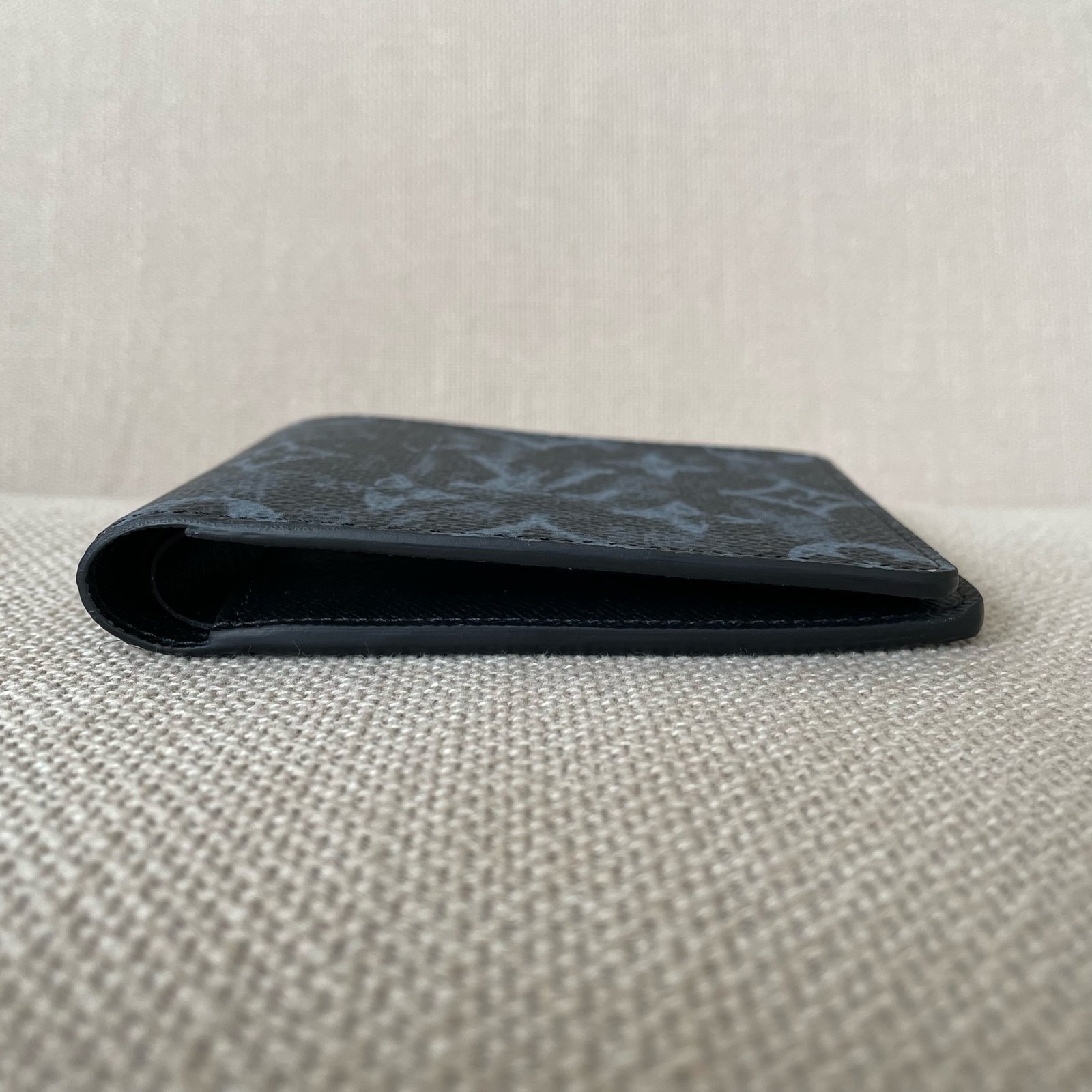 LOUIS VUITTON Portefeuille Multiple – Image 3
