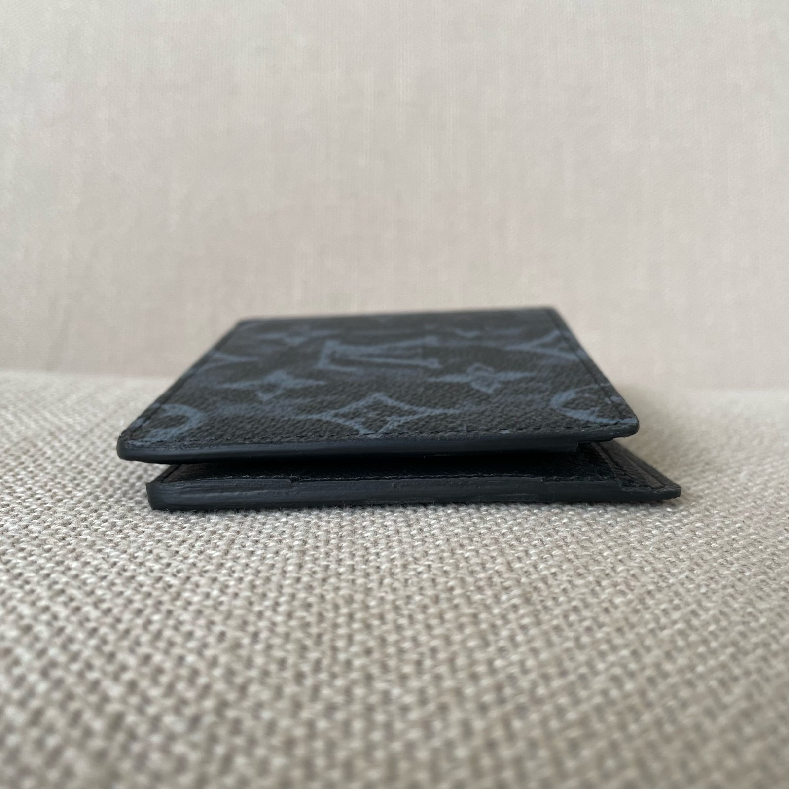 LOUIS VUITTON Portefeuille Multiple – Image 4