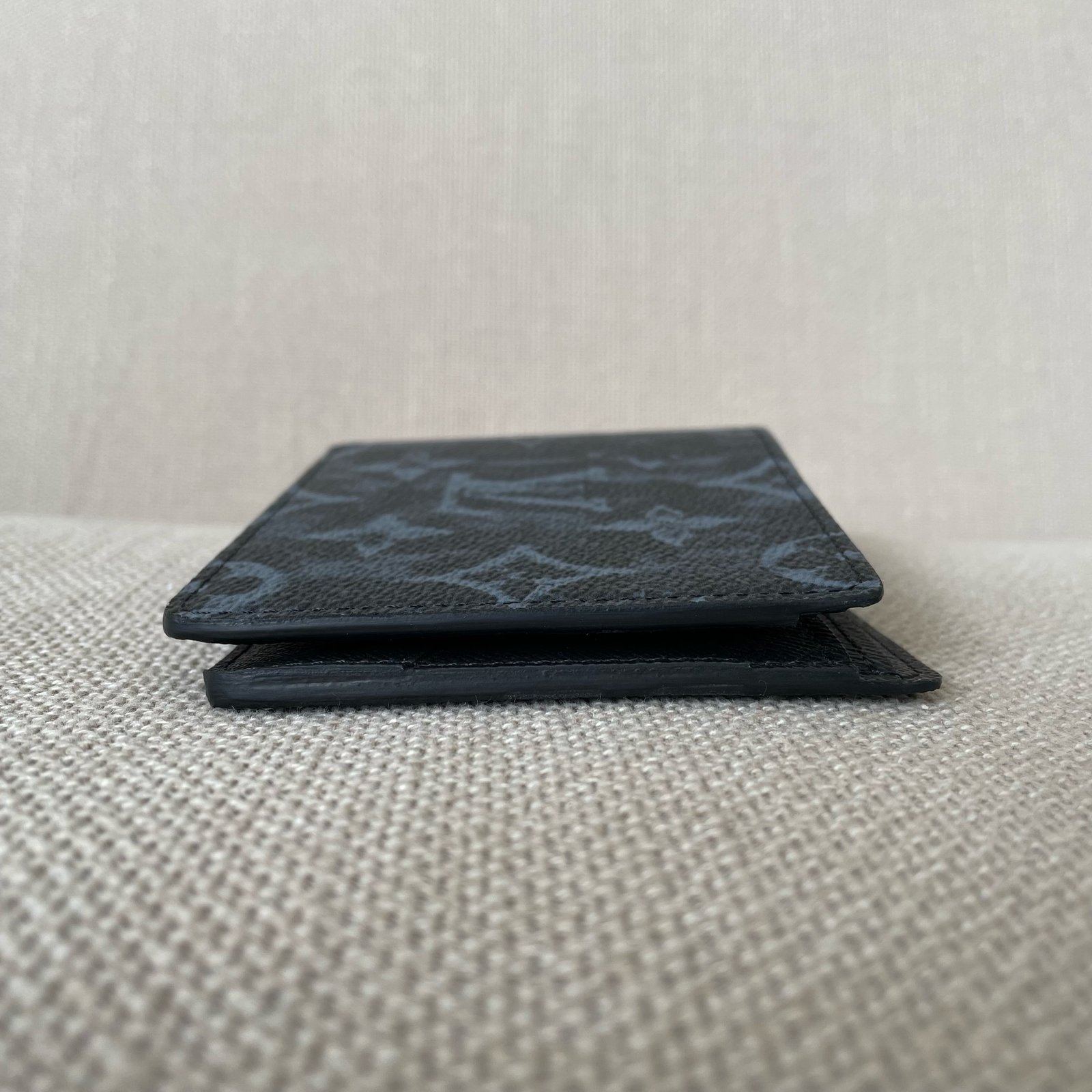 LOUIS VUITTON Portefeuille Multiple – Image 5
