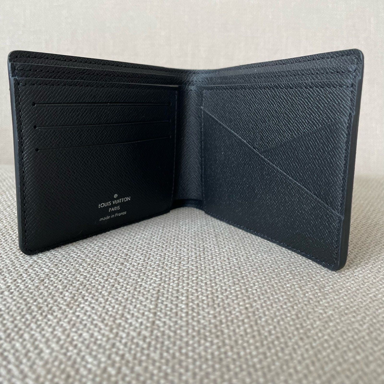 LOUIS VUITTON Portefeuille Multiple – Image 8