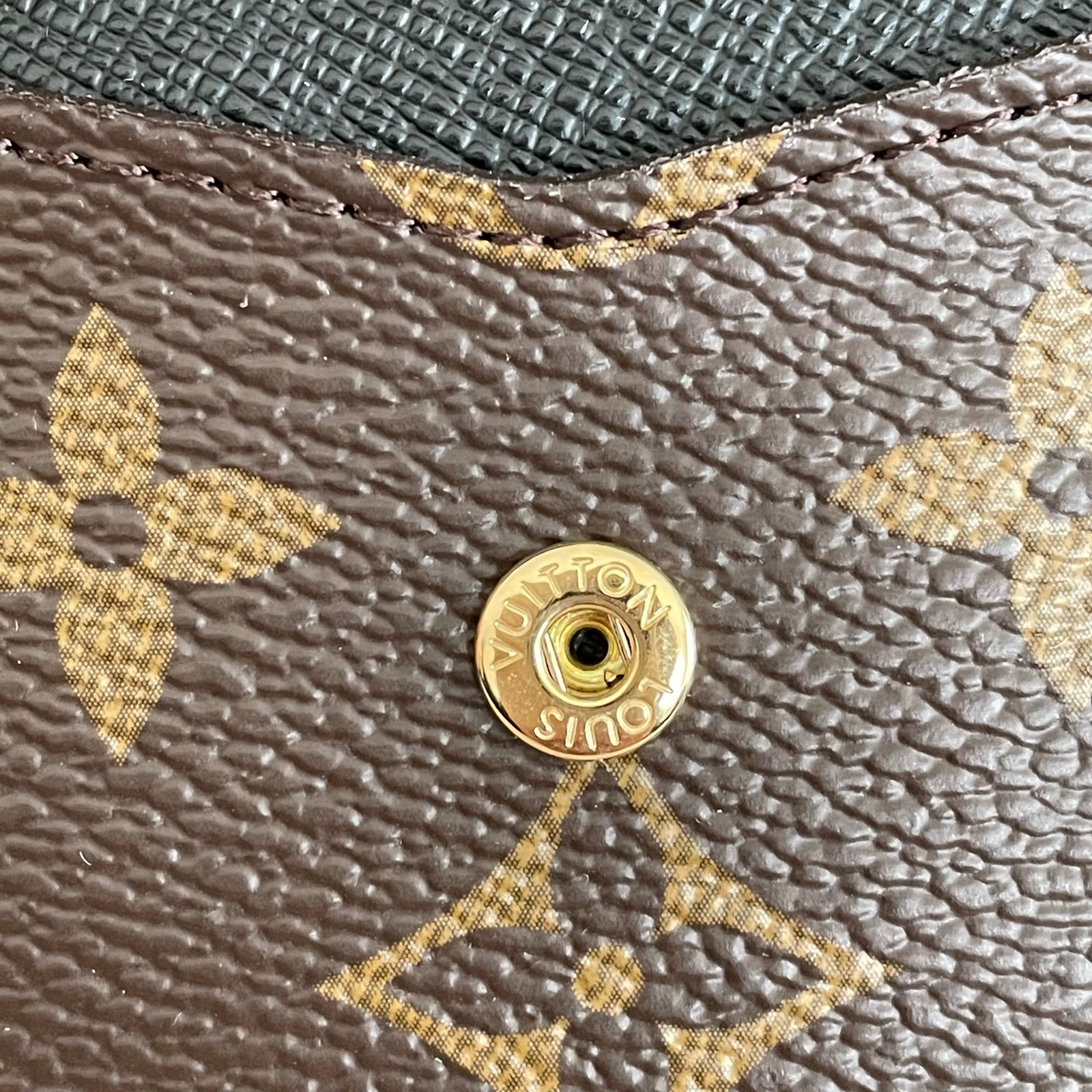 LOUIS VUITTON Card Holder Recto Verso – Image 9