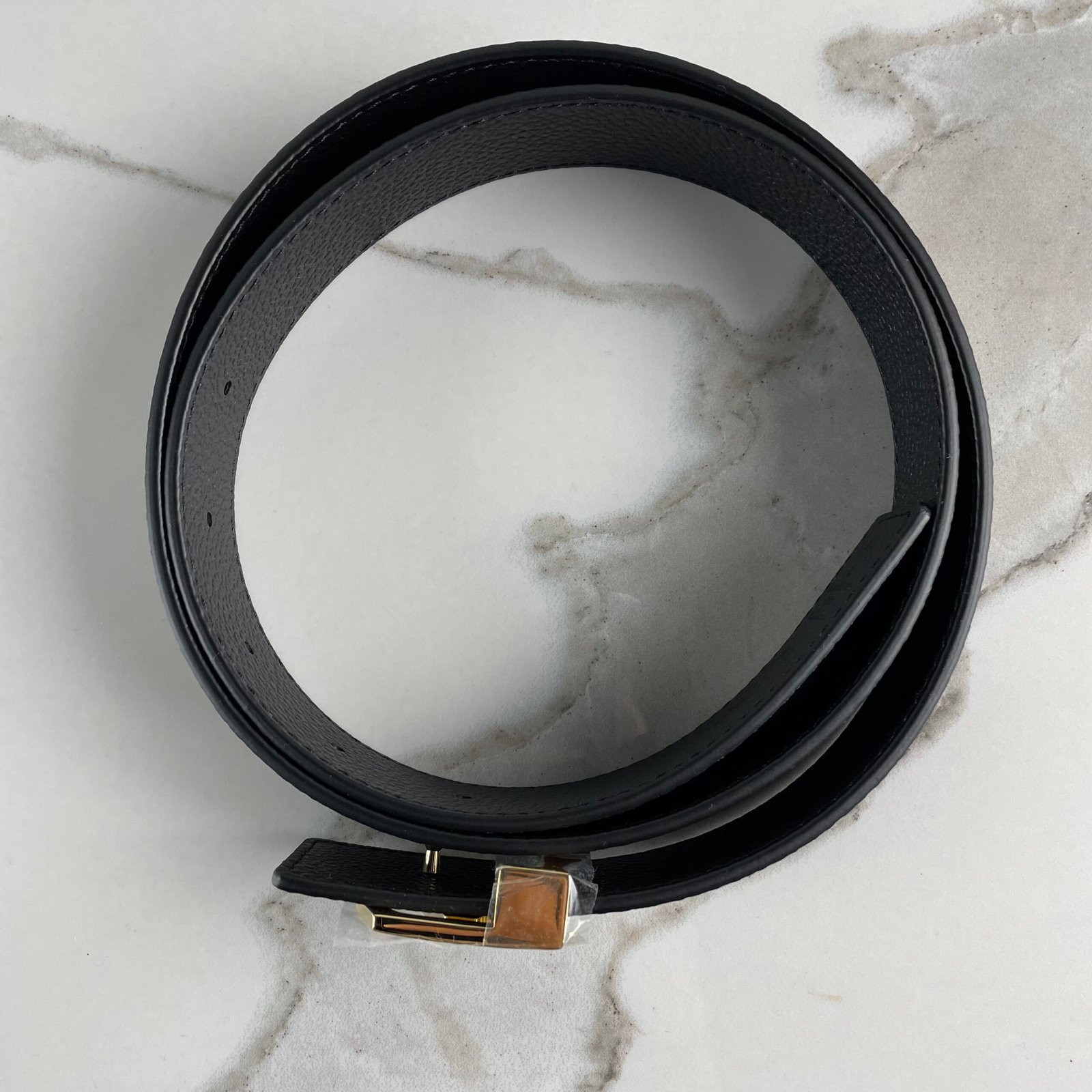LOUIS VUITTON Ceinture LV Initiales 30mm Réversible – Image 7