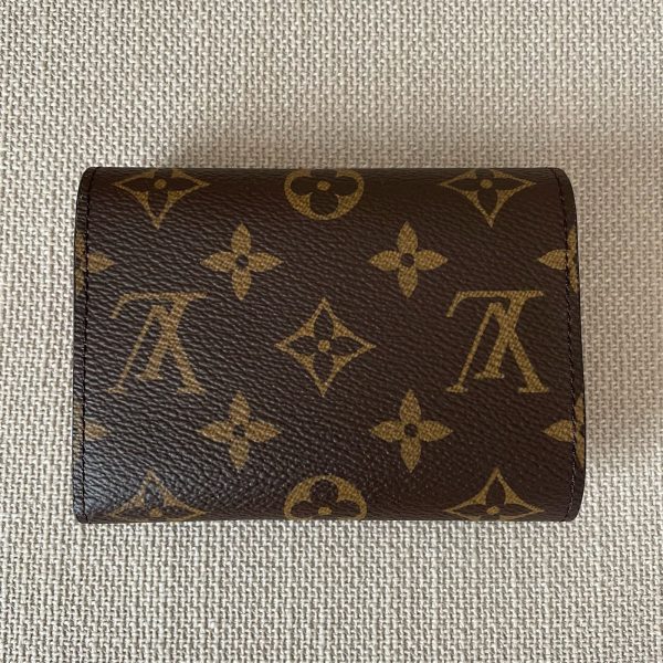 LOUIS VUITTON Victorine Wallet – Image 2