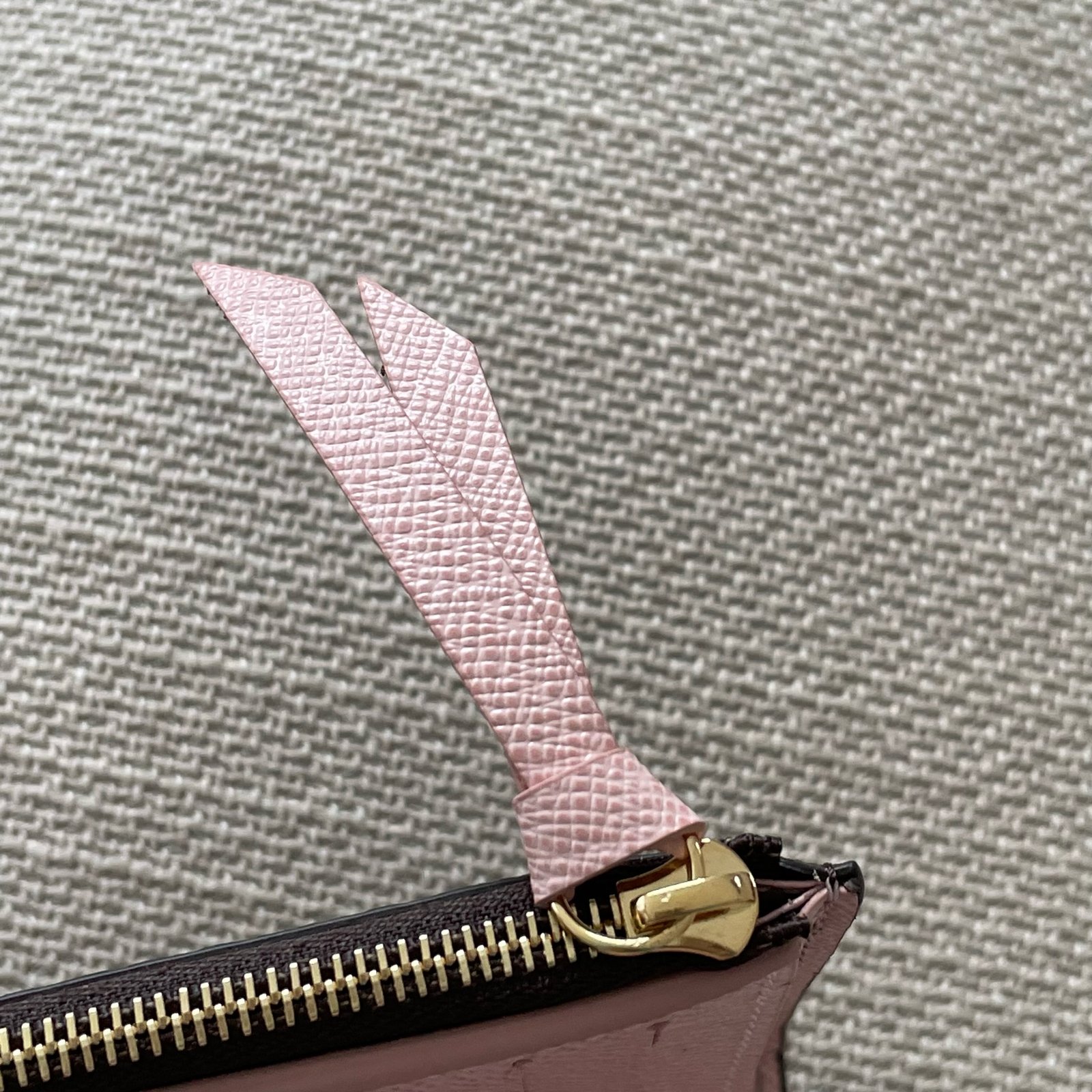 LOUIS VUITTON Victorine Wallet – Image 8