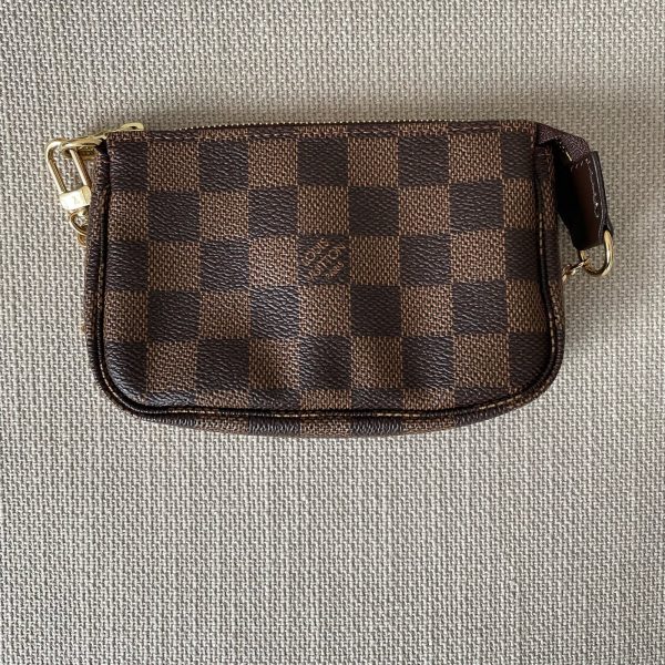 LOUIS VUITTON Mini Pochette Accessoires – Image 5
