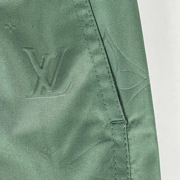 LOUIS VUITTON LVSE Signature Swim Board Shorts – Image 7