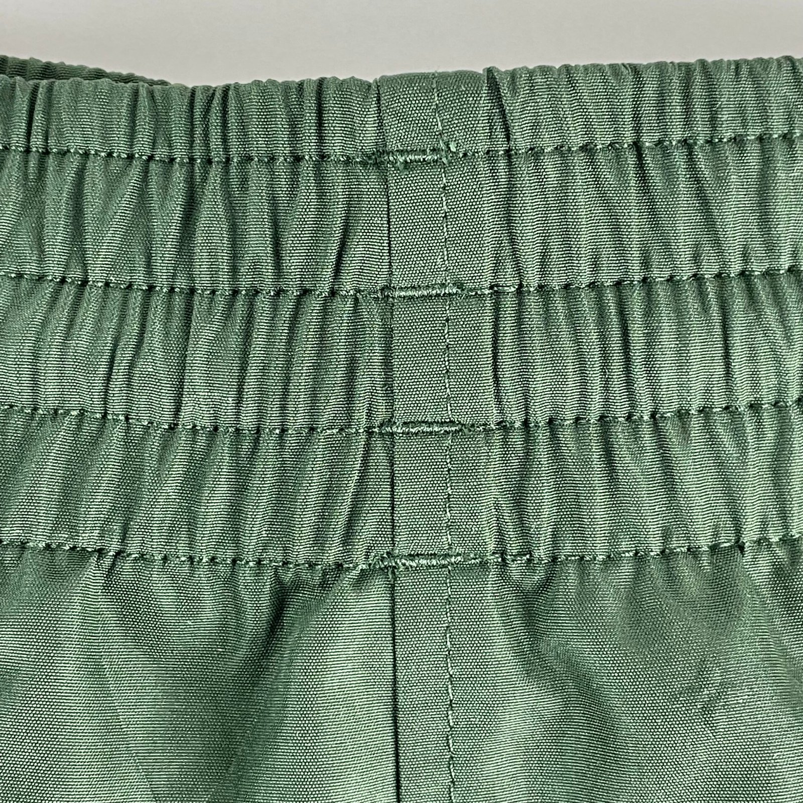 LOUIS VUITTON LVSE Signature Swim Board Shorts – Image 10