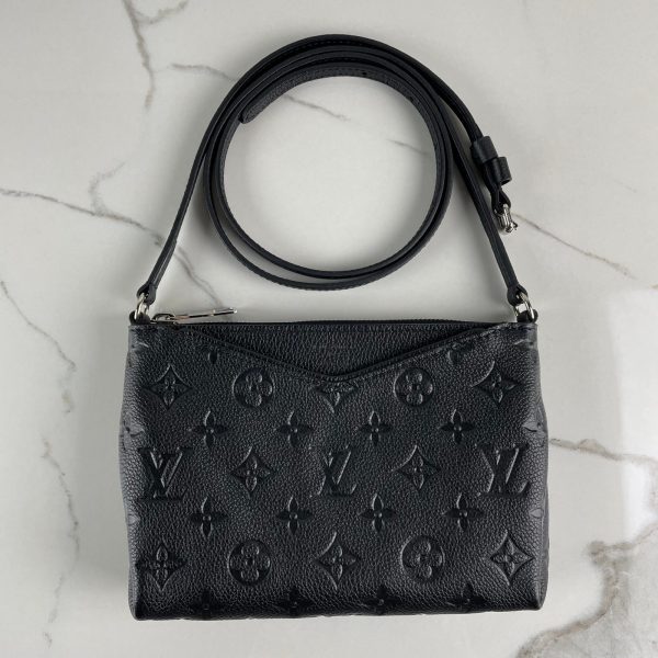 LOUIS VUITTON Pochette Pallas BB – Image 3