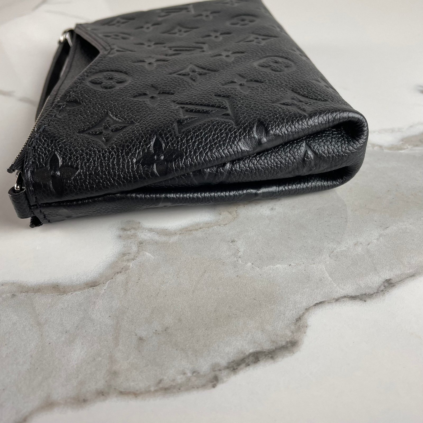 LOUIS VUITTON Pochette Pallas BB – Image 19