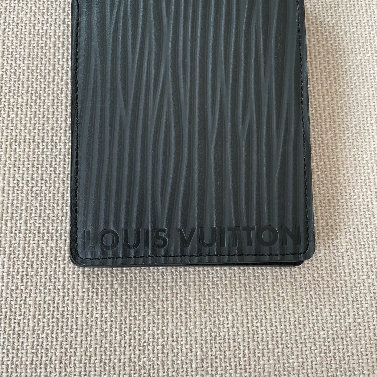 LOUIS VUITTON Portefeuille Multiple – Image 3