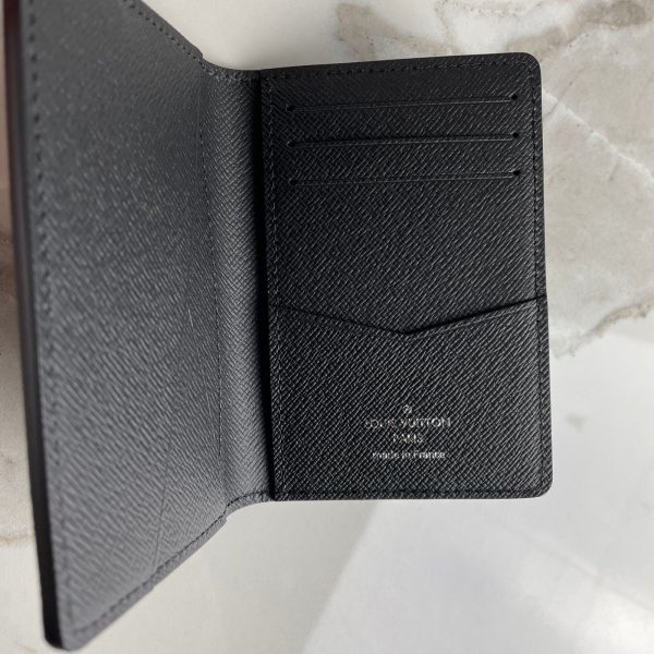 LOUIS VUITTON Organizer de Poche – Image 11