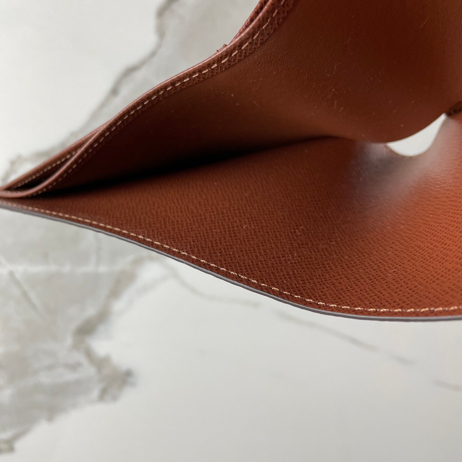 LOUIS VUITTON Portefeuille Multiple – Image 14