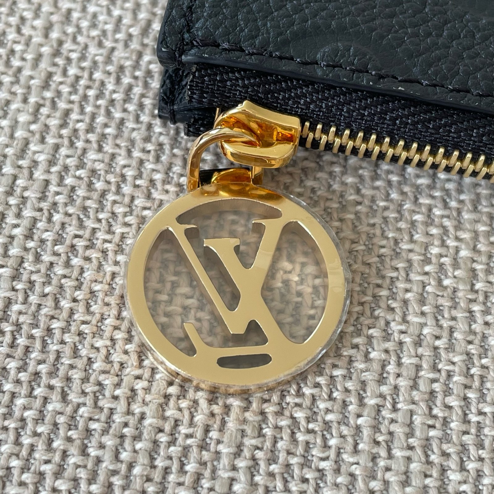 LOUIS VUITTON Romy Card Holder – Image 6