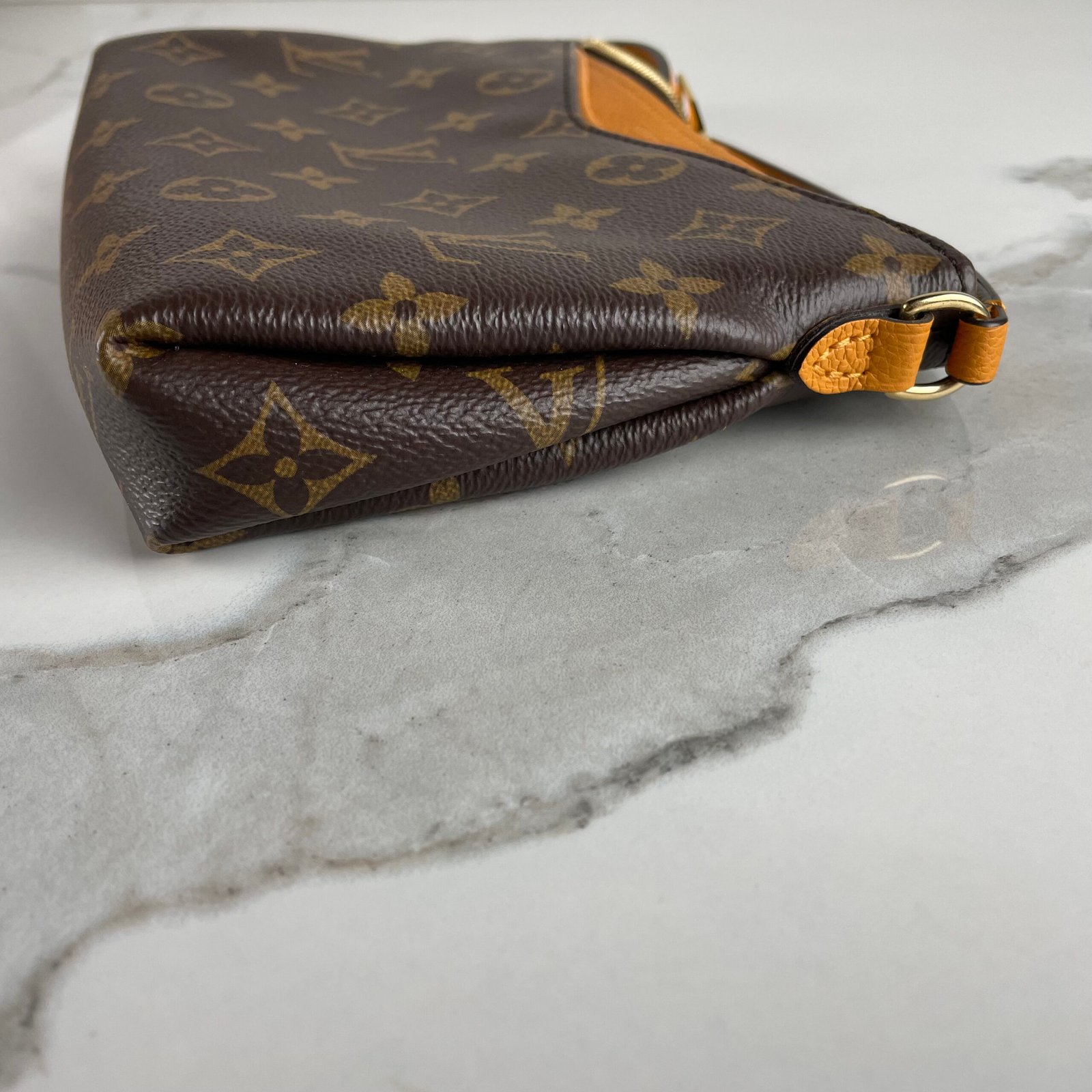 LOUIS VUITTON Pochette Pallas BB – Image 11