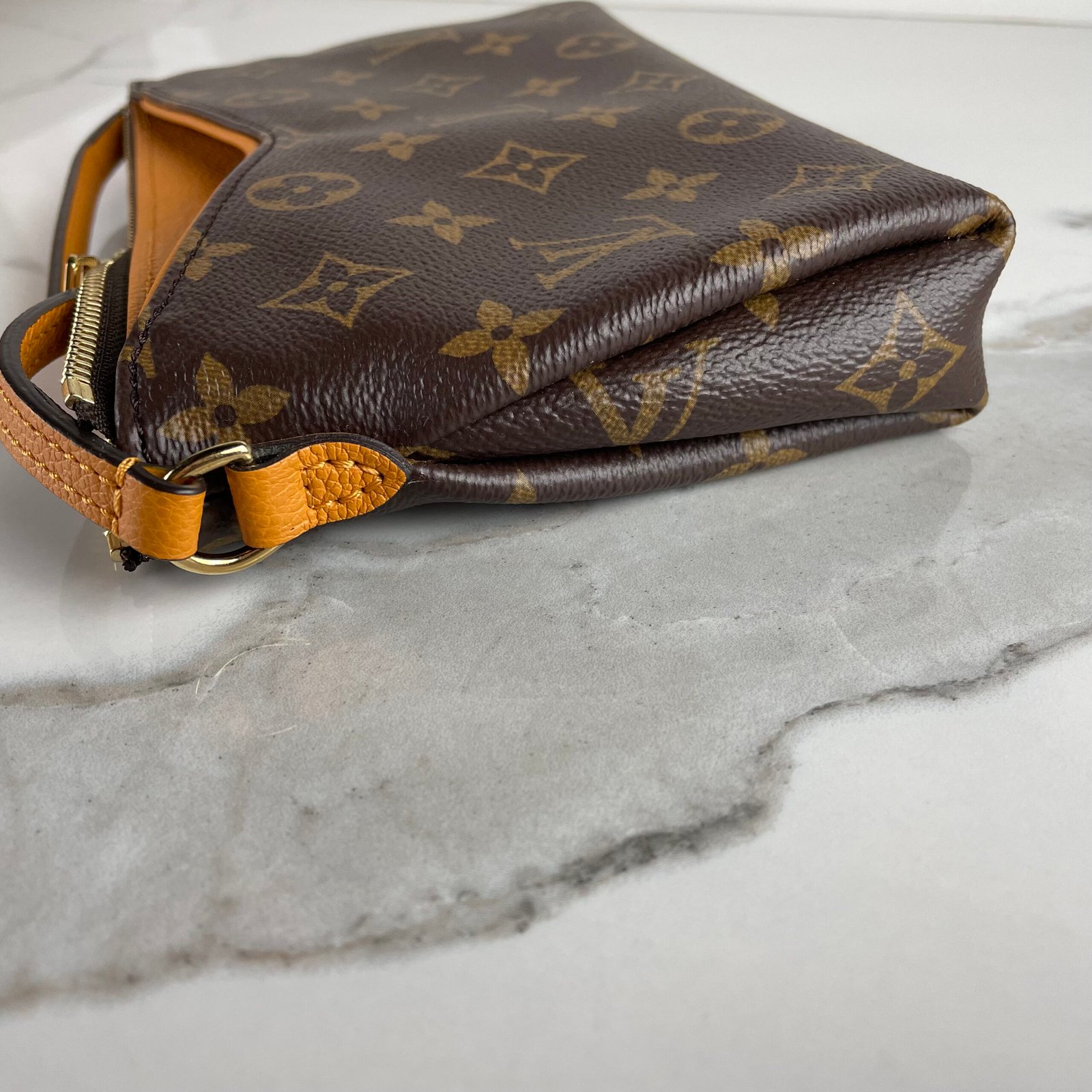 LOUIS VUITTON Pochette Pallas BB – Image 13