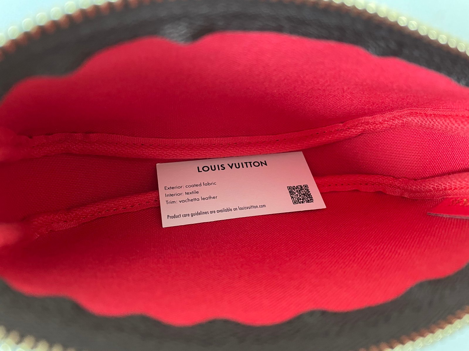 LOUIS VUITTON Mini Pochette Accessoires – Image 12