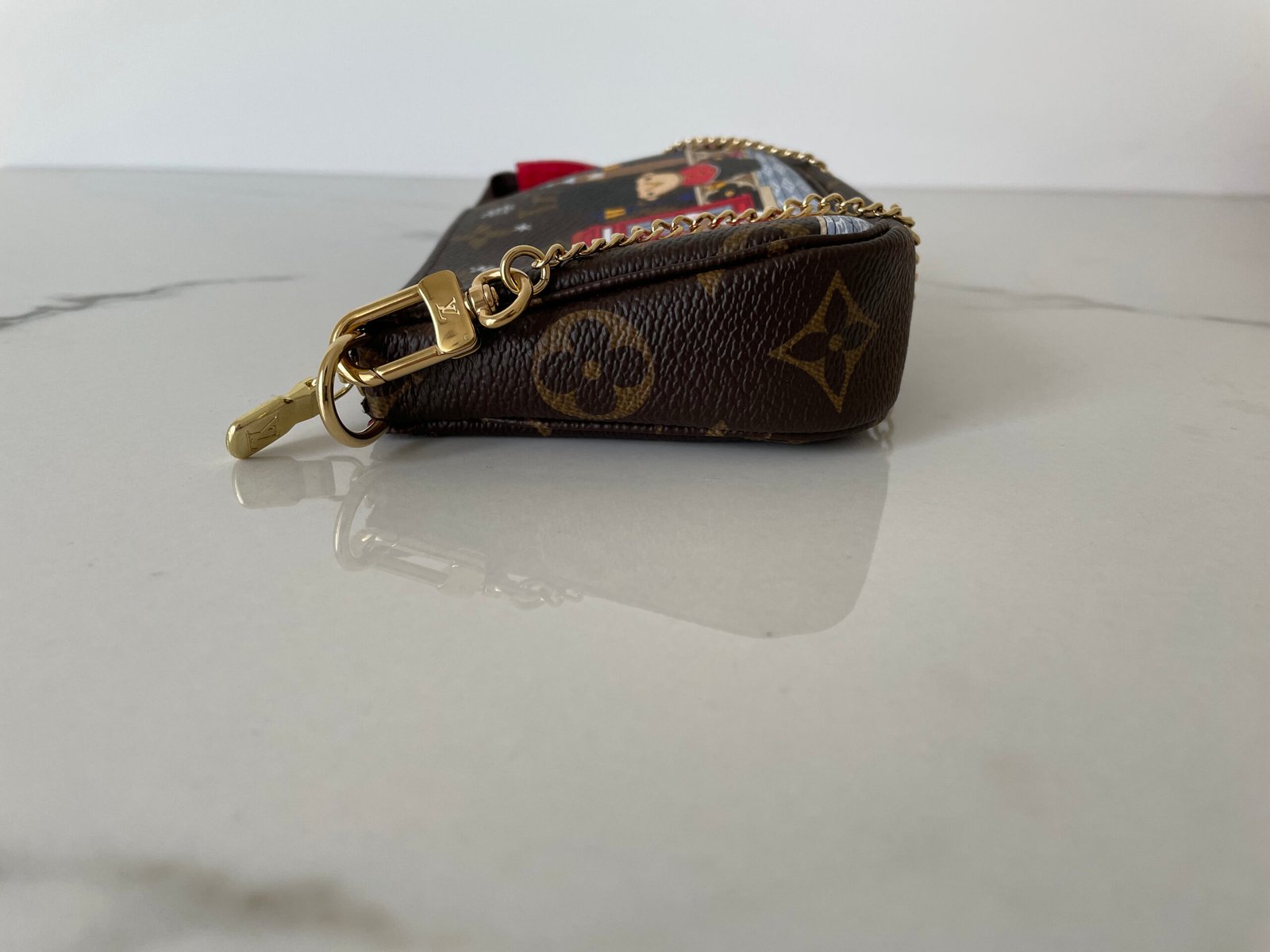 LOUIS VUITTON Mini Pochette Accessoires – Image 7