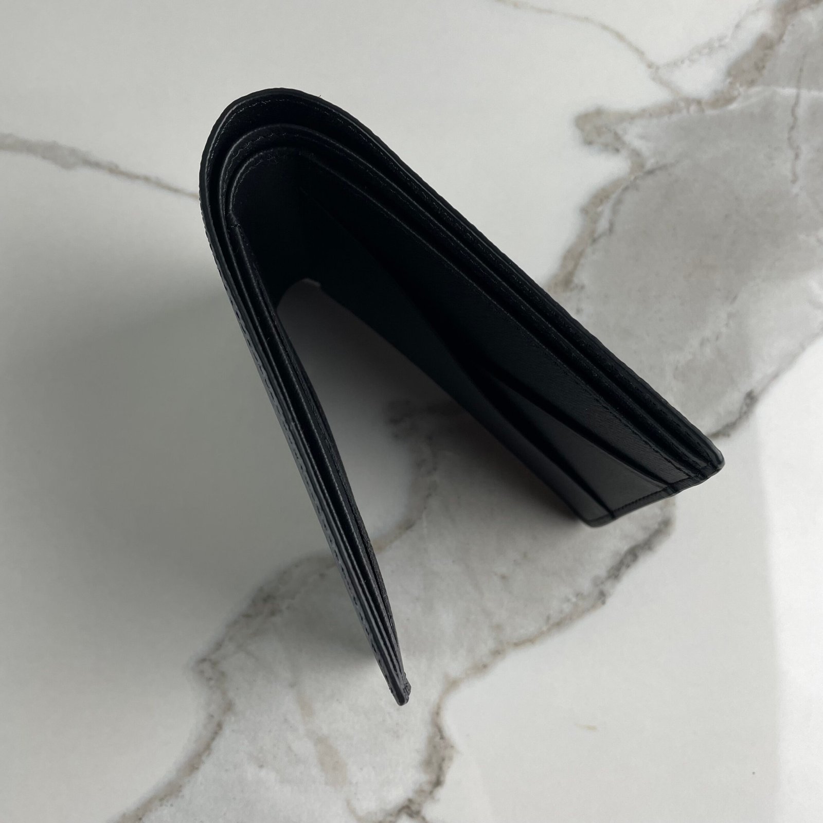 LOUIS VUITTON Portefeuille Multiple – Image 9